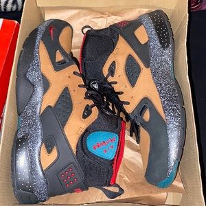Air Mowabb WOMENS